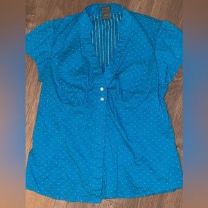 Ann Taylor Button-up blouse Size 2
